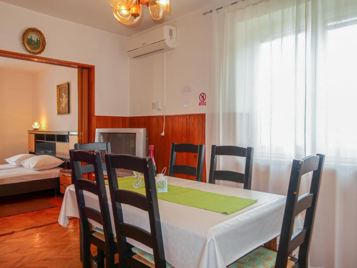 סווטי יוראי Apartment Nena - Snj219 By Interhome מראה חיצוני תמונה