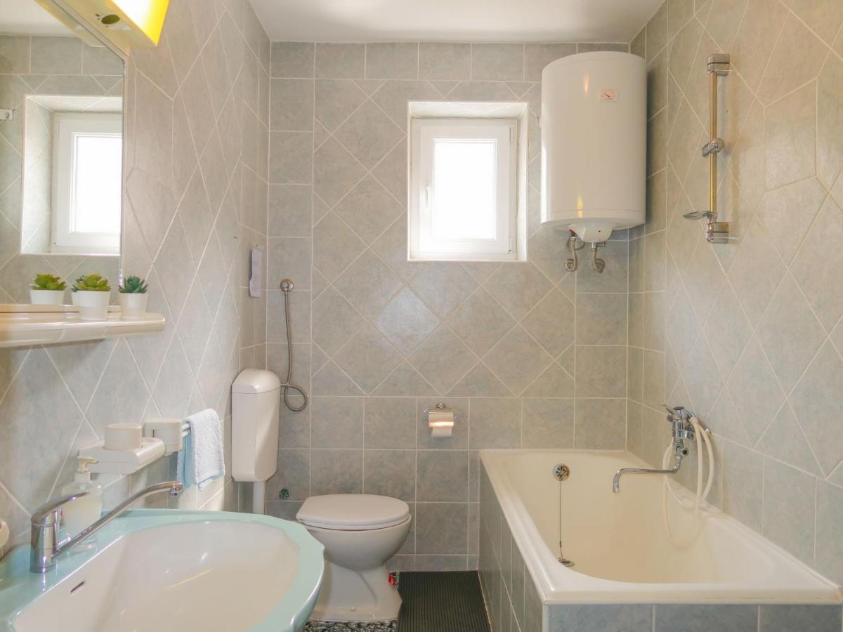 סווטי יוראי Apartment Nena - Snj219 By Interhome מראה חיצוני תמונה